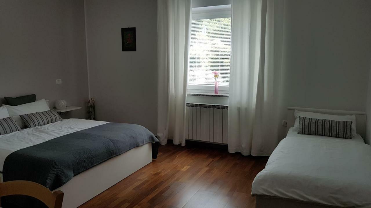 Guesthouse Pri Mihelovih Sežana Extérieur photo